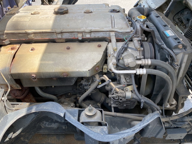 三菱ふそうキャンタークレーン4段小型（2t・3t）[写真26]