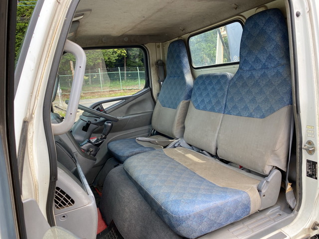 三菱ふそうキャンタークレーン4段小型（2t・3t）[写真30]