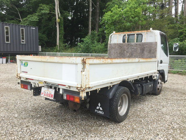 三菱ふそうキャンター平ボディ小型（2t・3t）[写真02]