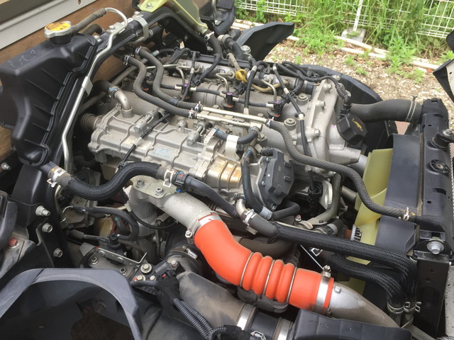 三菱ふそうキャンター平ボディ小型（2t・3t）[写真23]