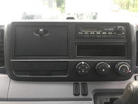 三菱ふそうキャンター平ボディ小型（2t・3t）[写真32]