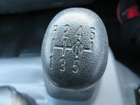 いすゞエルフアルミバン小型（2t・3t）[写真16]