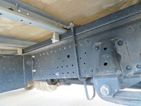 いすゞエルフアルミバン小型（2t・3t）[写真34]