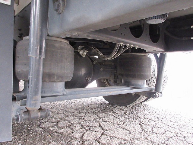 UDトラックスコンドルアルミウイング中型（4t）[写真10]