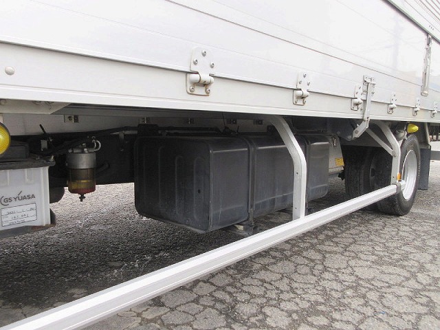 UDトラックスコンドルアルミウイング中型（4t）[写真11]