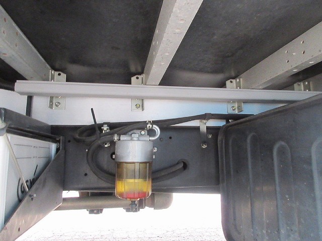 UDトラックスコンドルアルミウイング中型（4t）[写真14]