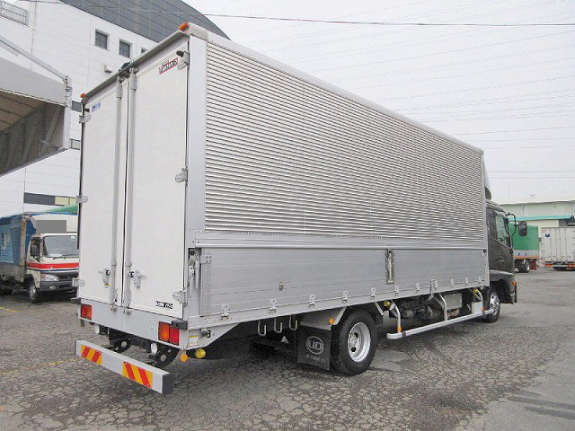 UDトラックスコンドルアルミウイング中型（4t）[写真04]