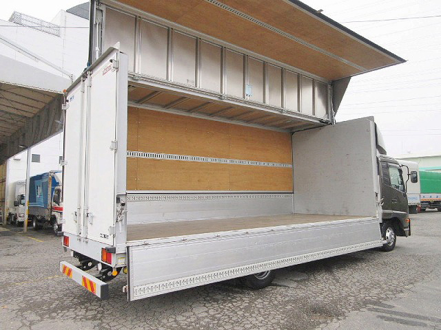 UDトラックスコンドルアルミウイング中型（4t）[写真05]