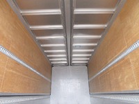 UDトラックスコンドルアルミウイング中型（4t）[写真07]