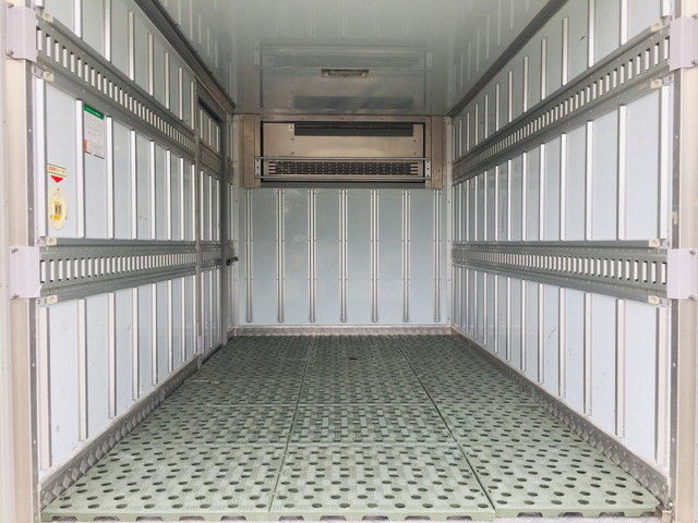 日野デュトロ冷凍車（冷蔵車）小型（2t・3t）[写真15]