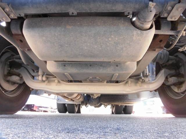 三菱ふそうスーパーグレートダンプ大型（10t）[写真23]