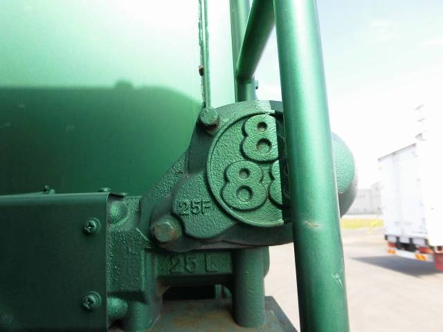 三菱ふそうスーパーグレートダンプ大型（10t）[写真07]