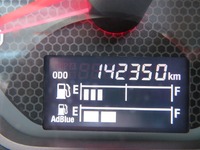 いすゞフォワード冷蔵冷凍ウイング中型（4t）[写真13]