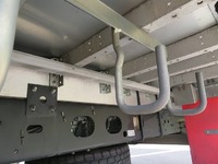 いすゞフォワード冷蔵冷凍ウイング中型（4t）[写真38]