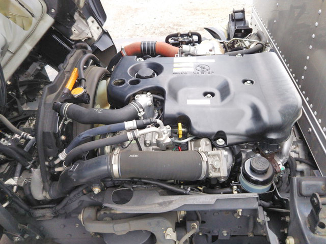 いすゞエルフアルミバン小型（2t・3t）[写真24]