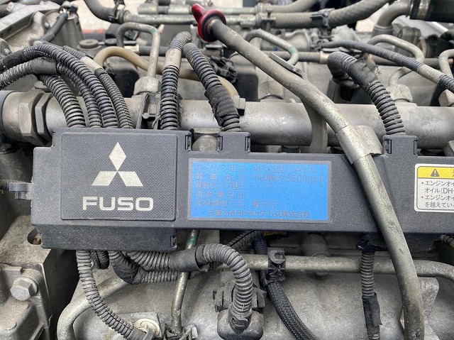 三菱ふそうキャンターアルミバン小型（2t・3t）[写真27]