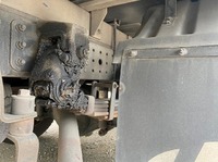 三菱ふそうキャンターアルミバン小型（2t・3t）[写真31]