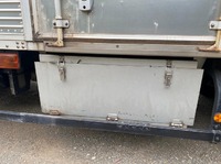 三菱ふそうキャンターアルミバン小型（2t・3t）[写真37]