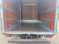 三菱ふそうキャンターアルミバン小型（2t・3t）[写真09]