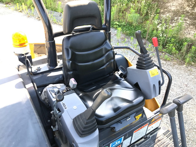 クボタミニユンボ（ミニバックホー）[写真21]