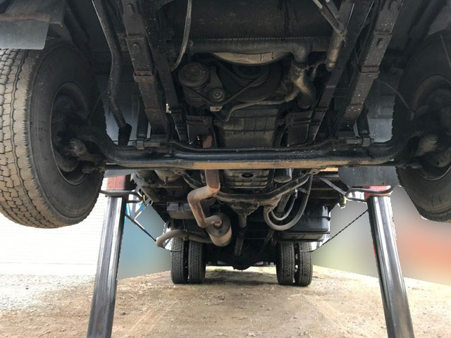 いすゞフォワードセルフクレーン3段中型（4t）[写真12]