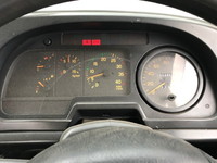 いすゞフォワードセルフクレーン3段中型（4t）[写真24]