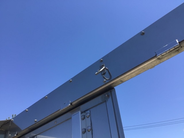 いすゞギガチップ運搬車大型（10t）[写真13]