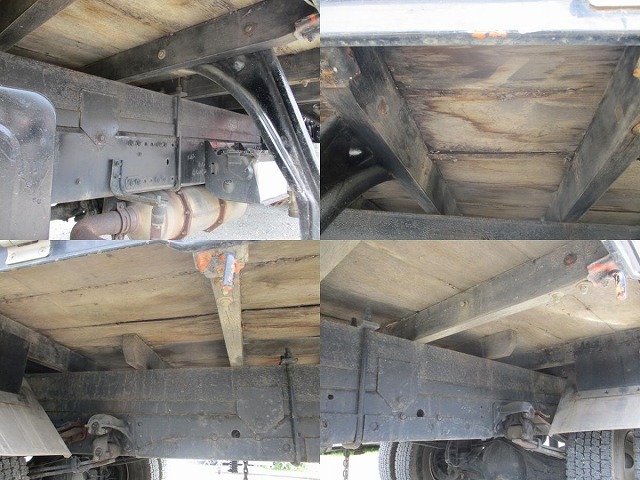 三菱ふそうファイタークレーン3段中型（4t）[写真15]