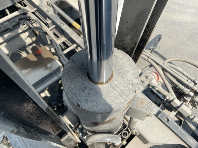 日野レンジャーローダーダンプ中型（4t）[写真14]