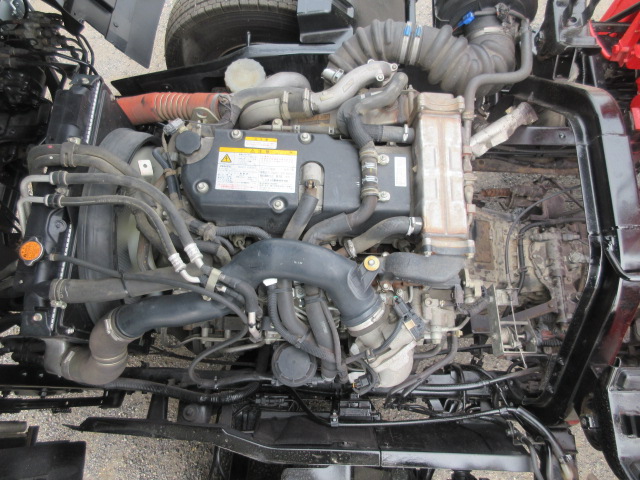 いすゞフォワードセルフクレーン3段中型（4t）[写真26]