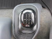 いすゞフォワードセルフクレーン3段中型（4t）[写真34]