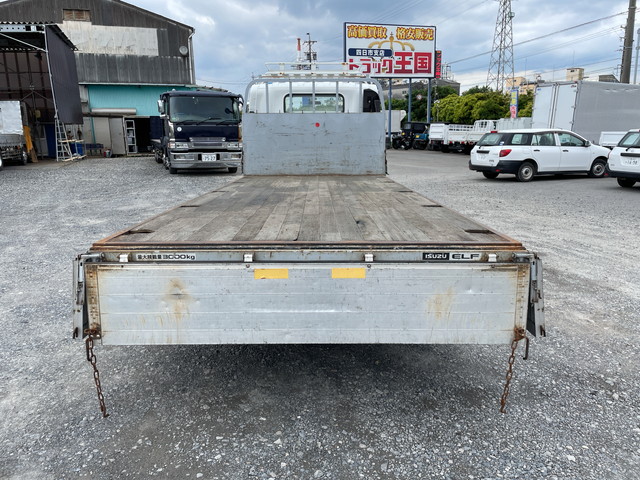 いすゞエルフアルミブロック小型（2t・3t）[写真10]