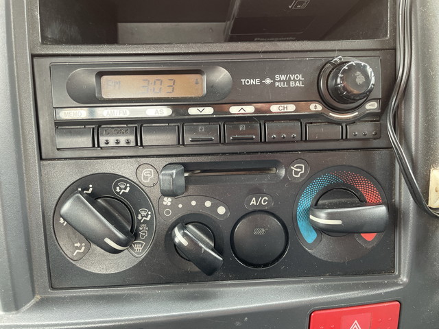 いすゞエルフアルミブロック小型（2t・3t）[写真35]