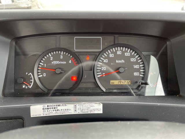 いすゞエルフアルミブロック小型（2t・3t）[写真37]