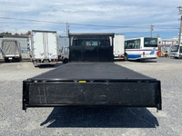 三菱ふそうキャンター平ボディ小型（2t・3t）[写真10]