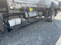 三菱ふそうキャンター平ボディ小型（2t・3t）[写真18]