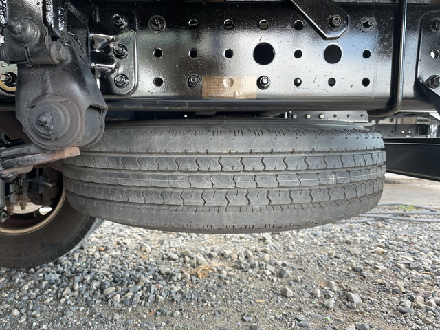 三菱ふそうキャンター平ボディ小型（2t・3t）[写真20]