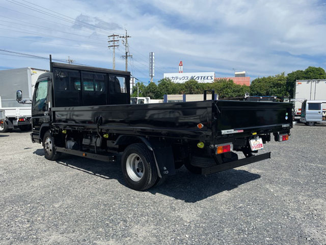 三菱ふそうキャンター平ボディ小型（2t・3t）[写真04]