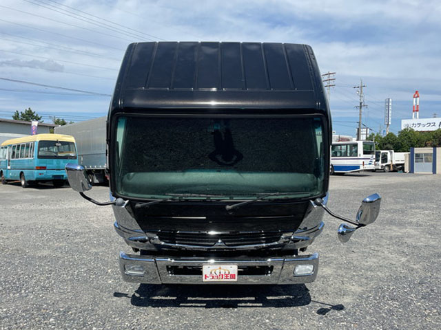 三菱ふそうキャンター平ボディ小型（2t・3t）[写真08]