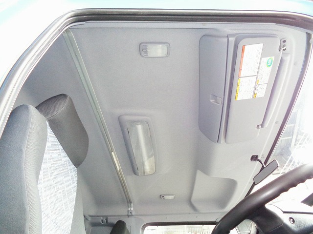 日野レンジャーアルミウイング増トン（6t・8t）[写真35]