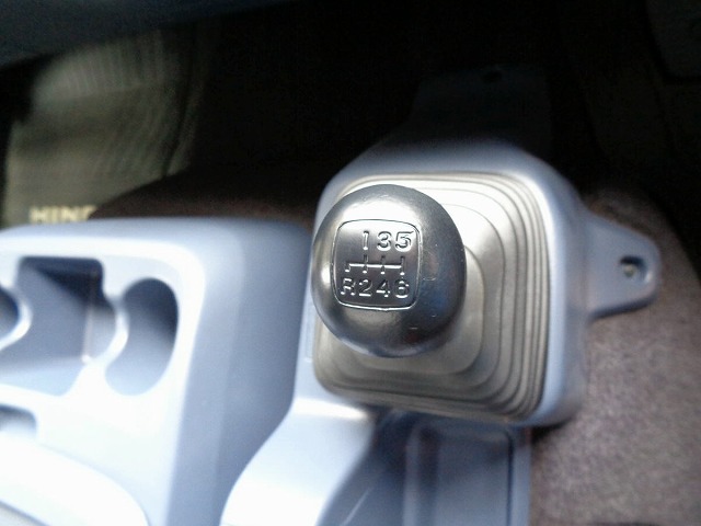 日野レンジャーアルミウイング増トン（6t・8t）[写真37]