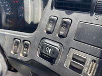 三菱ふそうスーパーグレート平ボディ大型（10t）[写真23]