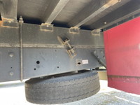 三菱ふそうスーパーグレート平ボディ大型（10t）[写真09]