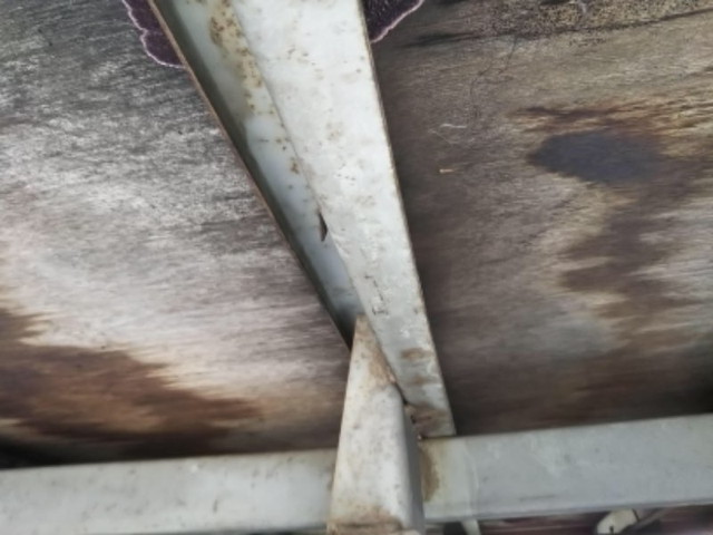 日産アトラス平ボディ小型（2t・3t）[写真13]