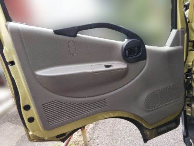 日産アトラス平ボディ小型（2t・3t）[写真17]