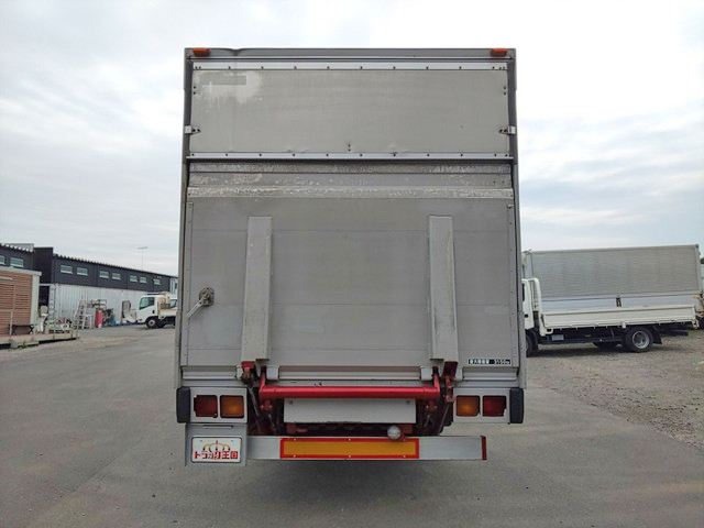 いすゞフォワードアルミバン中型（4t）[写真11]