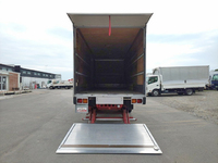 いすゞフォワードアルミバン中型（4t）[写真12]