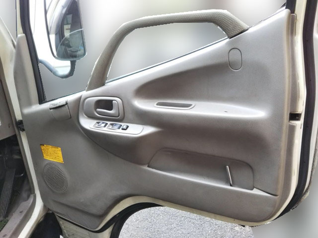 日野デュトロアルミウイング小型（2t・3t）[写真23]