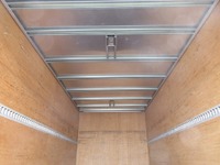 いすゞエルフアルミバン小型（2t・3t）[写真12]