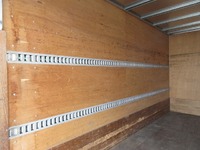 いすゞエルフアルミバン小型（2t・3t）[写真14]